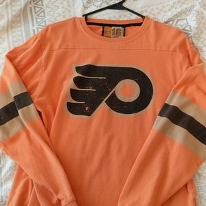 EUC Philadelphia Flyers Vintage Clarke shirt
